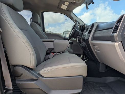 Used 2019 Ford F250 XL w/ STX Appearance Package AWD/4WD image 20