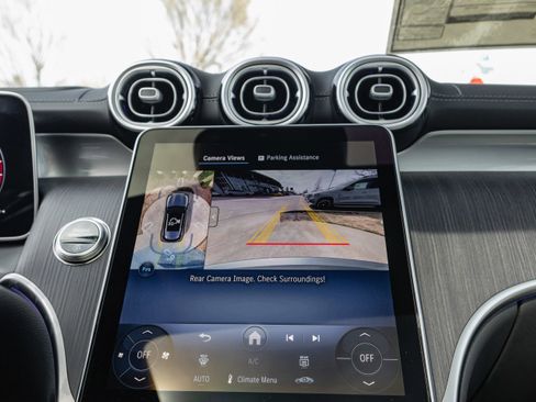 New 2026 Mercedes-Benz GLC 300 4MATIC image 24