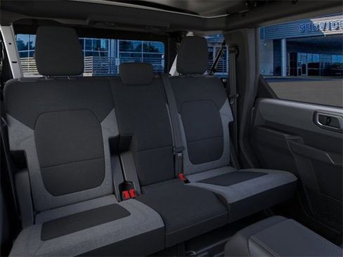 New 2025 Ford Bronco 4-Door image 11