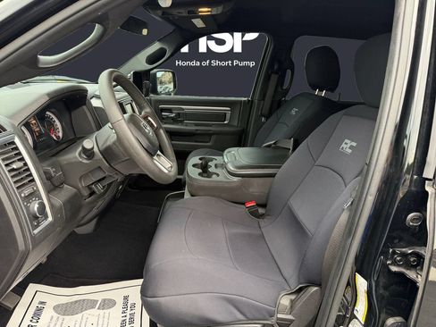 Used 2022 RAM 1500 Warlock AWD/4WD image 9