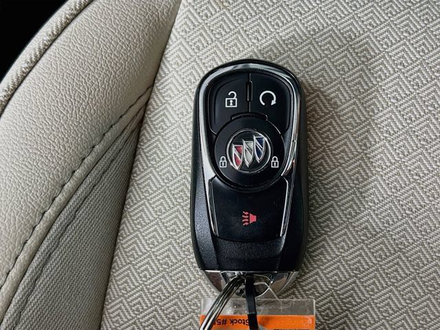 Used 2020 Buick Encore GX Preferred w/ Cold Weather Comfort Package FWD image 12