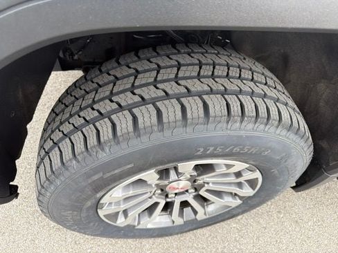 Used 2020 GMC Sierra 1500 AT4 w/ AT4 Premium Package AWD/4WD image 12