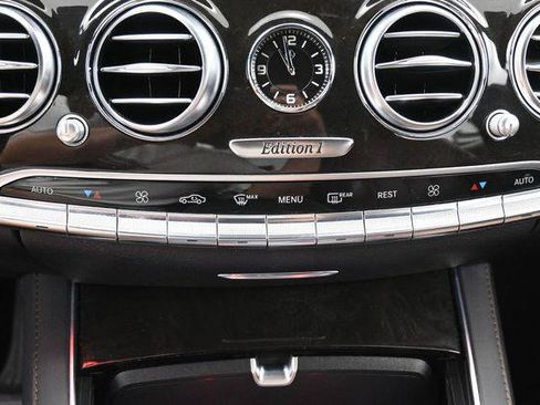 Used 2014 Mercedes-Benz S 550 Sedan image 25