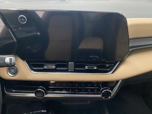New 2027 Chevrolet Equinox ACTIV w/ Safety and Technology Package AWD/4WD image 34