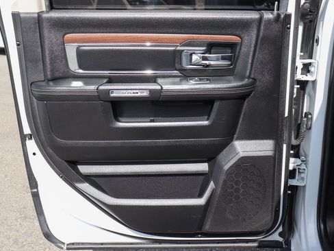 Used 2017 RAM 2500 Laramie w/ Sport Appearance Group image 29