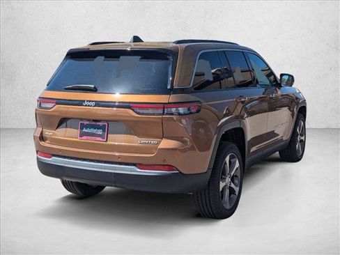 New 2026 Jeep Grand Cherokee Limited AWD/4WD image 2