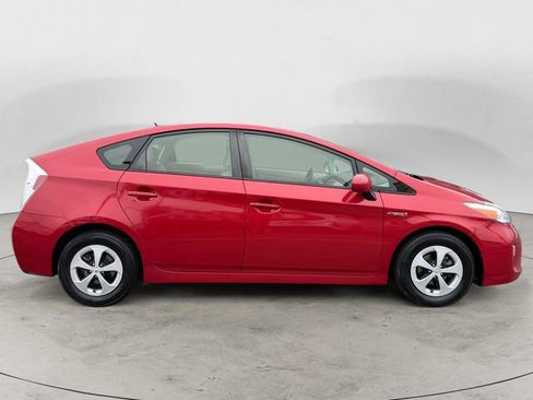 Used 2015 Toyota Prius Four image 6
