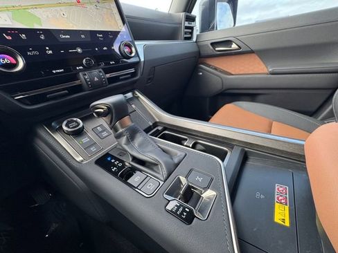 Used 2025 Lexus GX 550 550 Luxury+ image 25