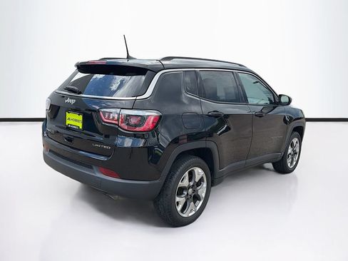 Used 2018 Jeep Compass Limited AWD/4WD image 5