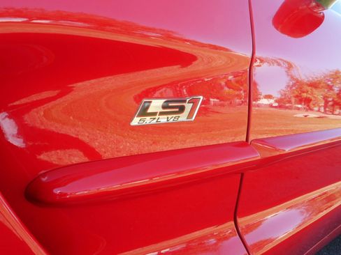 Used 2000 Chevrolet Corvette Convertible image 79