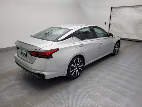 Used 2019 Nissan Altima 2.5 SR w/ SR Premium Package image 10