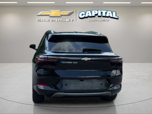 Used 2024 Chevrolet Equinox EV LT AWD/4WD image 4
