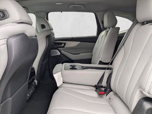 Used 2026 Acura MDX SH-AWD w/ Technology Package image 17