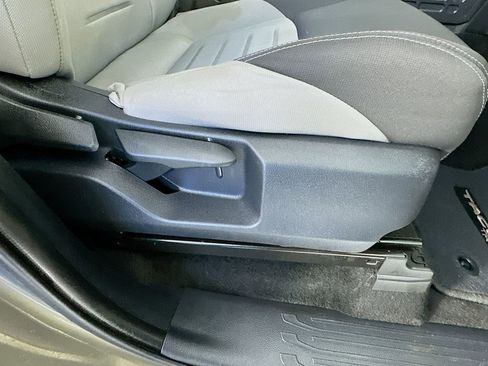 Used 2024 Toyota Tacoma TRD Off-Road AWD/4WD image 22