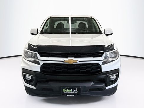 Used 2021 Chevrolet Colorado LT RWD image 2