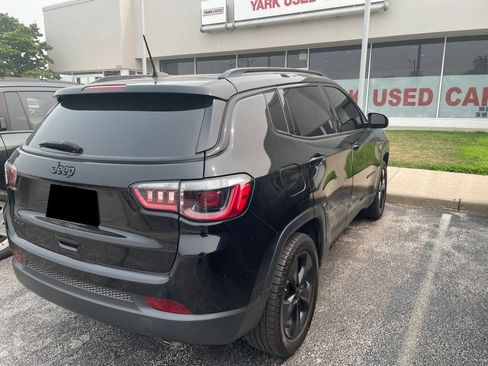 Certified 2021 Jeep Compass Latitude w/ Sun and Sound Group AWD/4WD image 4