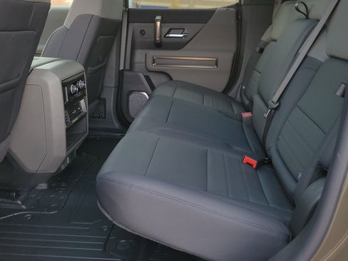 New 2025 GMC Hummer EV 3X image 11