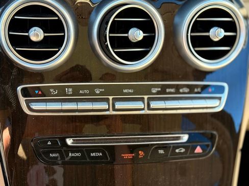 Used 2016 Mercedes-Benz GLC 300 GLC 300 image 18