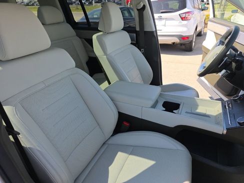 Used 2025 Hyundai Santa Fe Calligraphy AWD/4WD image 20