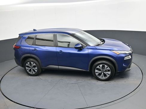 Used 2023 Nissan Rogue SV image 27