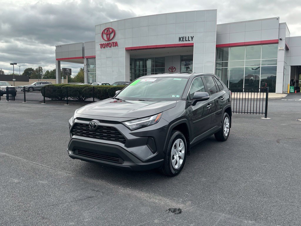 Certified 2024 Toyota RAV4 LE AWD/4WD image 1