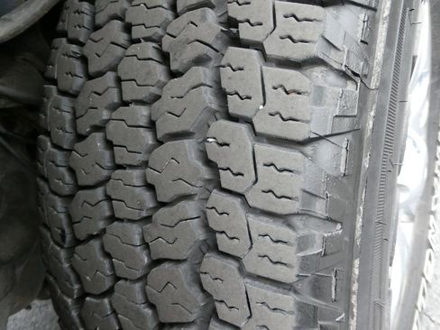 Used 2011 Ford F150 XLT w/ XLT Chrome Pkg image 11