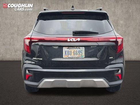 Used 2024 Kia Seltos S AWD/4WD image 6