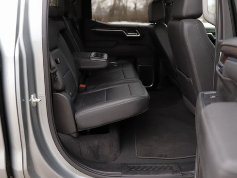 Used 2025 GMC Sierra 1500 SLT image 29