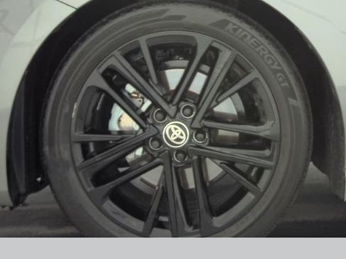 Used 2026 Toyota Camry SE w/ Multimedia Upgrade Package FWD image 10