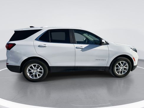 Used 2023 Chevrolet Equinox LT image 4