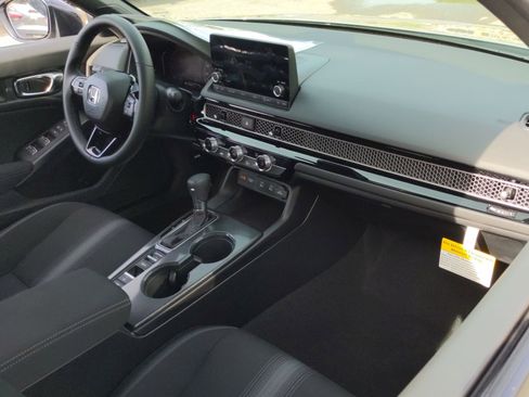 New 2026 Honda Civic Sport image 17