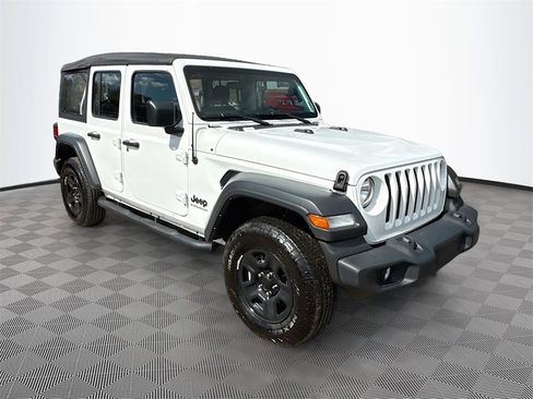 Used 2023 Jeep Wrangler Sport image 4