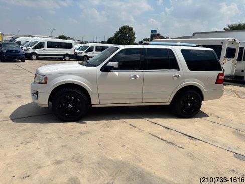 Used 2017 Ford Expedition Limited w/ Equipment Group 301A image 4