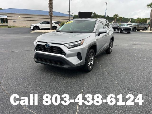 Used 2024 Toyota RAV4 LE AWD/4WD image 34