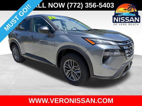 Used 2024 Nissan Rogue S FWD image 1