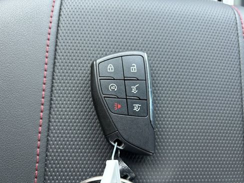 Certified 2025 Chevrolet Tahoe RST image 33