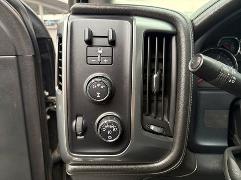 Used 2017 Chevrolet Silverado 2500 LTZ w/ Duramax Plus Package image 25