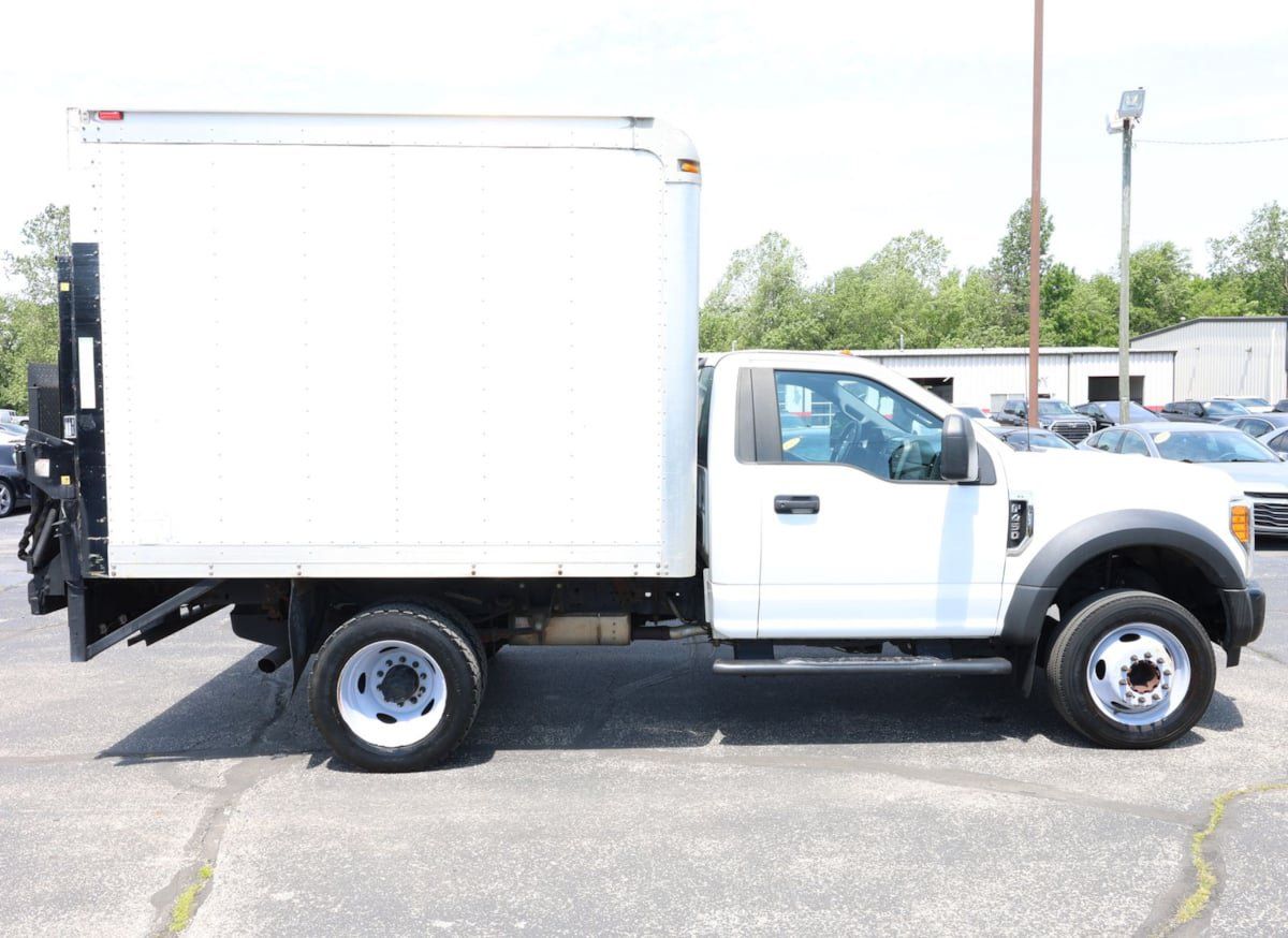 Used 2017 Ford F450 XL RWD image 2