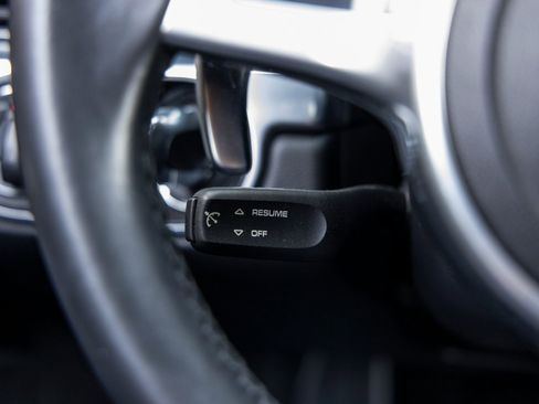 Used 2014 Porsche 911 Carrera 4S image 35