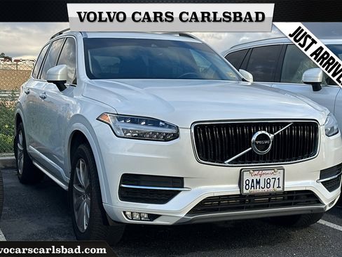 Used 2018 Volvo XC90 T6 Momentum image 1