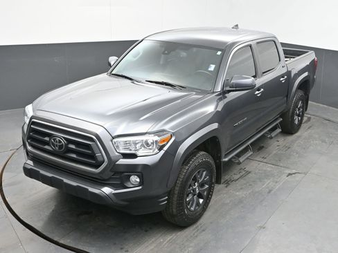 Used 2022 Toyota Tacoma SR5 image 34