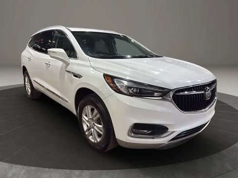 Used 2020 Buick Enclave Essence image 3