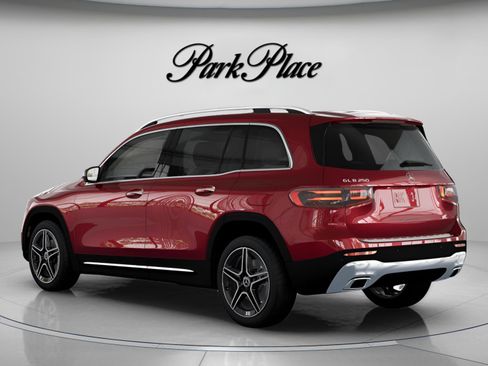 Used 2026 Mercedes-Benz GLB 250 image 13
