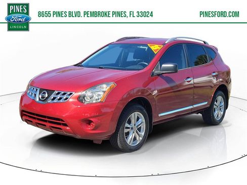 Used 2015 Nissan Rogue S w/ Convenience Package image 1
