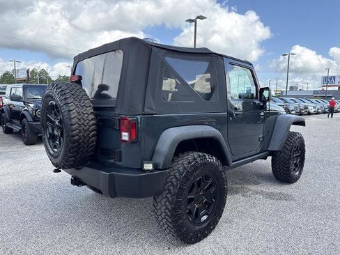 Used 2017 Jeep Wrangler Sport AWD/4WD image 3