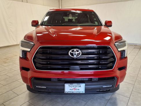 Used 2025 Toyota Sequoia SR5 w/ SR5 Premium Package image 2