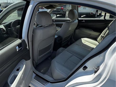 Used 2013 INFINITI G37 Journey w/ Premium Pkg RWD image 9