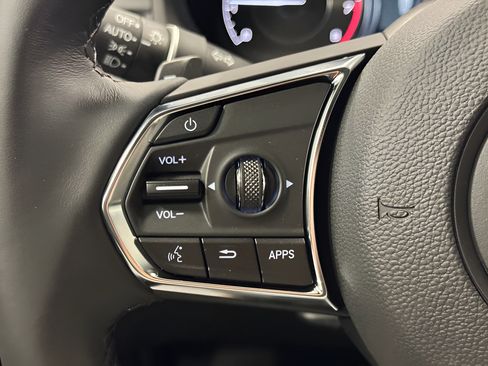 Used 2025 Acura RDX SH-AWD image 20