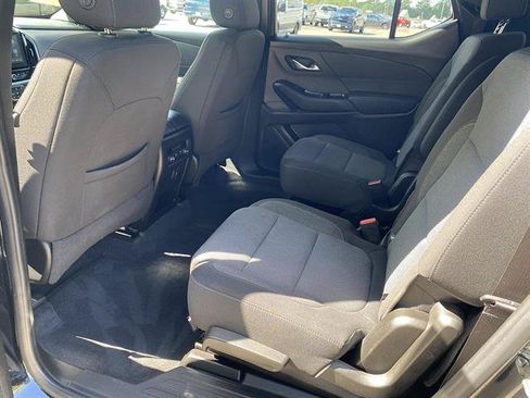 Used 2023 Chevrolet Traverse LT w/ LPO, Floor Liner Package AWD/4WD image 48