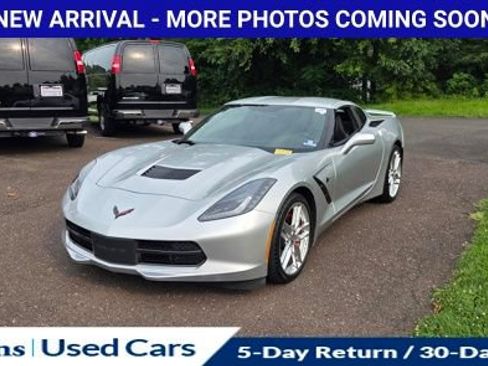 Used 2019 Chevrolet Corvette Stingray Coupe w/ Battery Protection Package RWD image 3